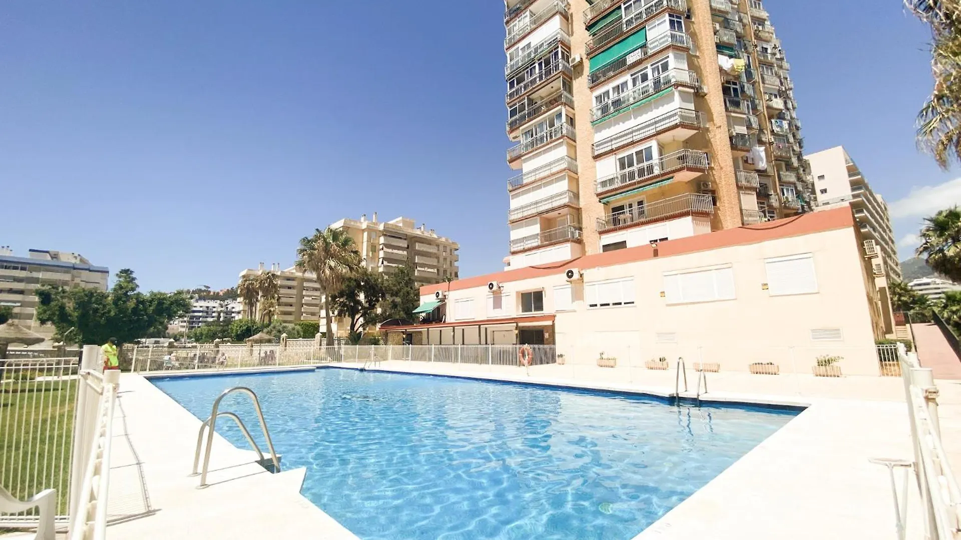 Apartamento Vistas Al Mar A 1 Min De Playa Con Parkig Gratis Benalmádena